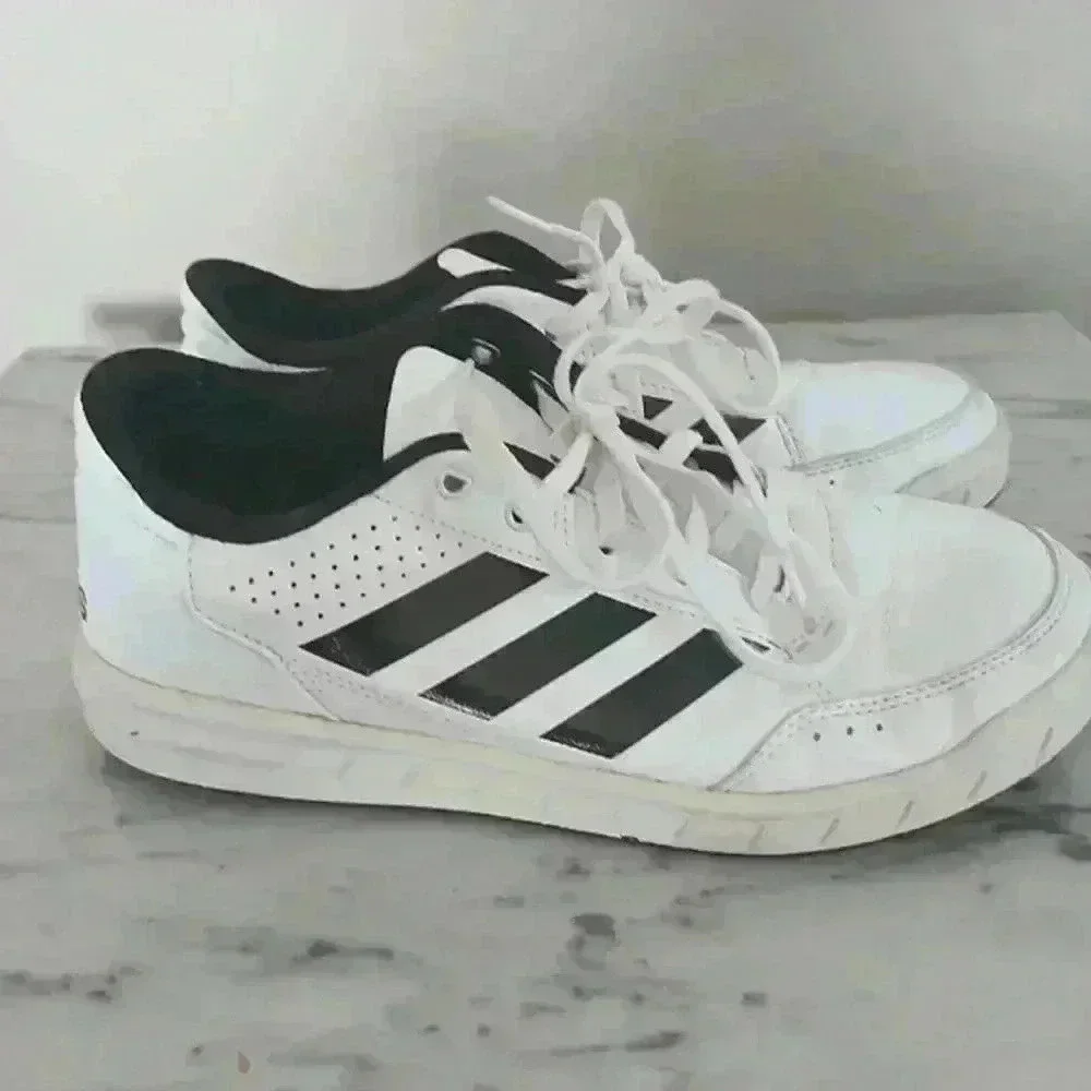 Adidas Boys White And Black Eva ALTASPORT Streetwear Casual Everyday Sneaker 5